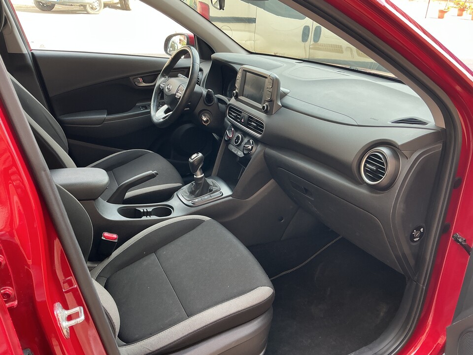 Hyundai Kona Benzina