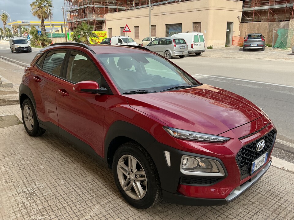 Hyundai Kona Benzina
