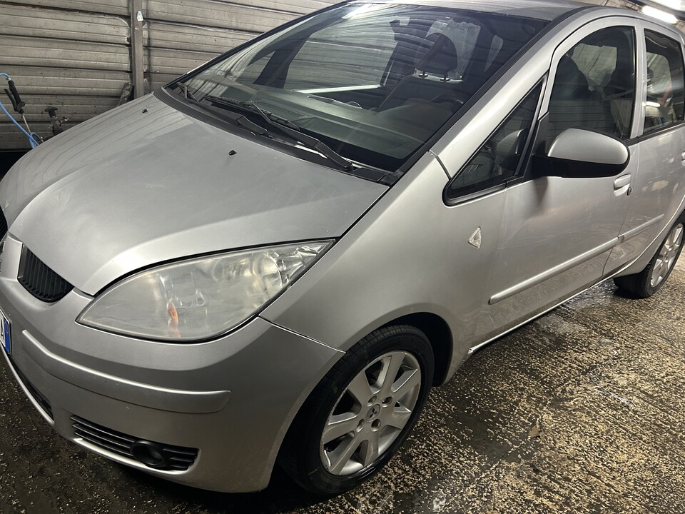 Mitsubishi Colt Elettrica