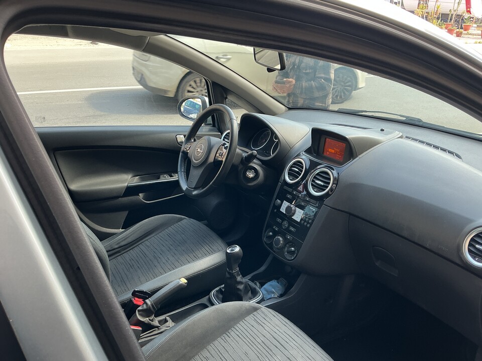 Opel Corsa GPL / Benzina