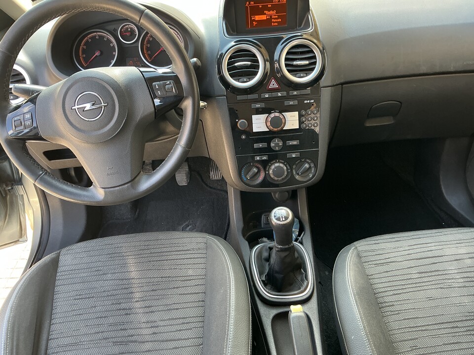 Opel Corsa GPL / Benzina