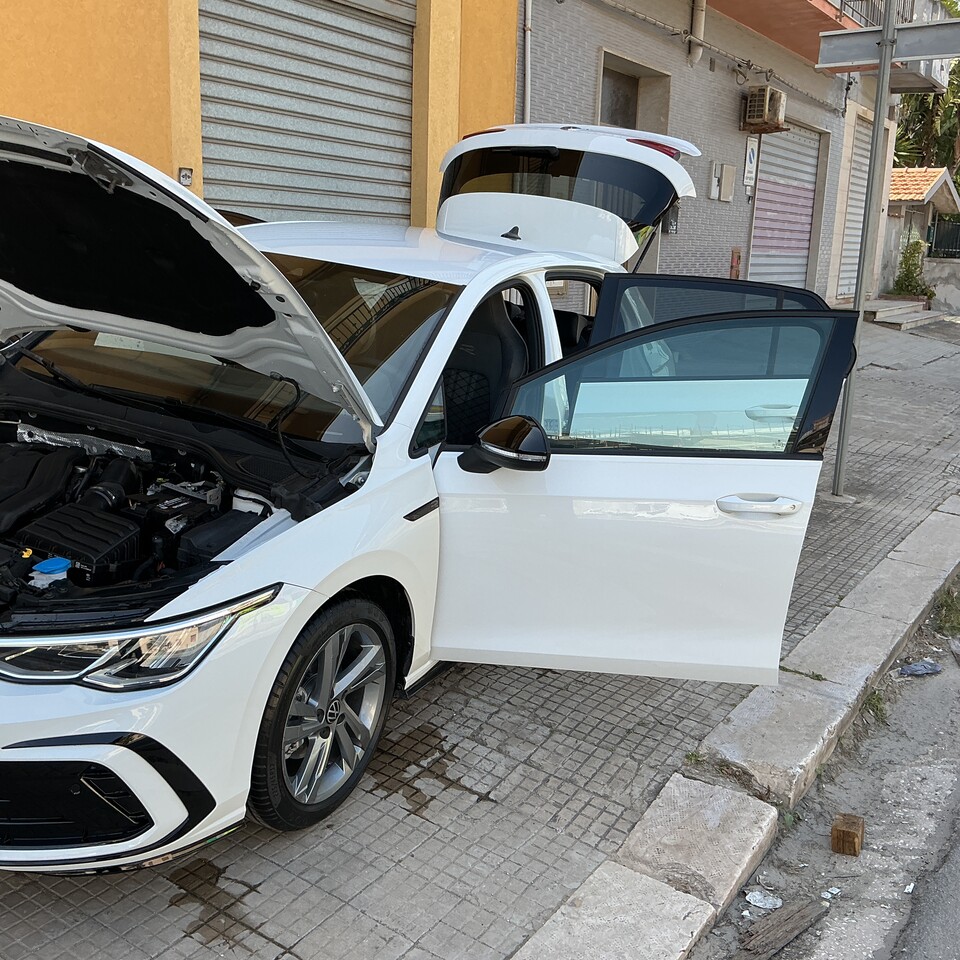 Volkswagen Golf Full optional Benzina