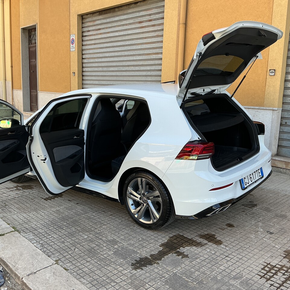 Volkswagen Golf Full optional Benzina