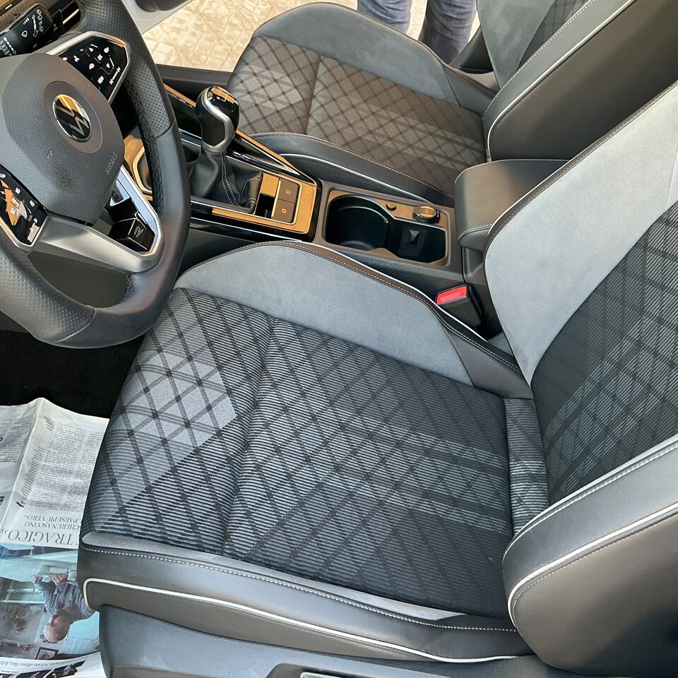 Volkswagen Golf Full optional Benzina