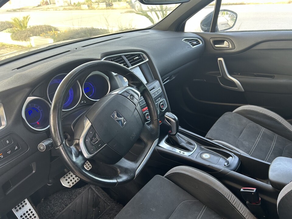 DS Automobiles DS3 Crossback Full optional Diesel