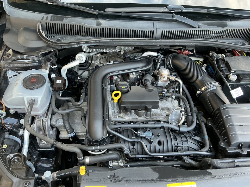 Volkswagen Polo cambio automatico Benzina