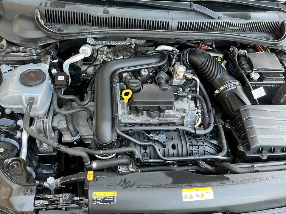 Volkswagen Polo cambio automatico Benzina