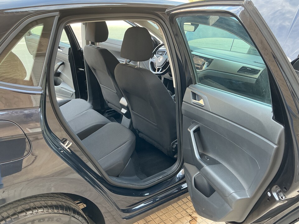 Volkswagen Polo cambio automatico Benzina