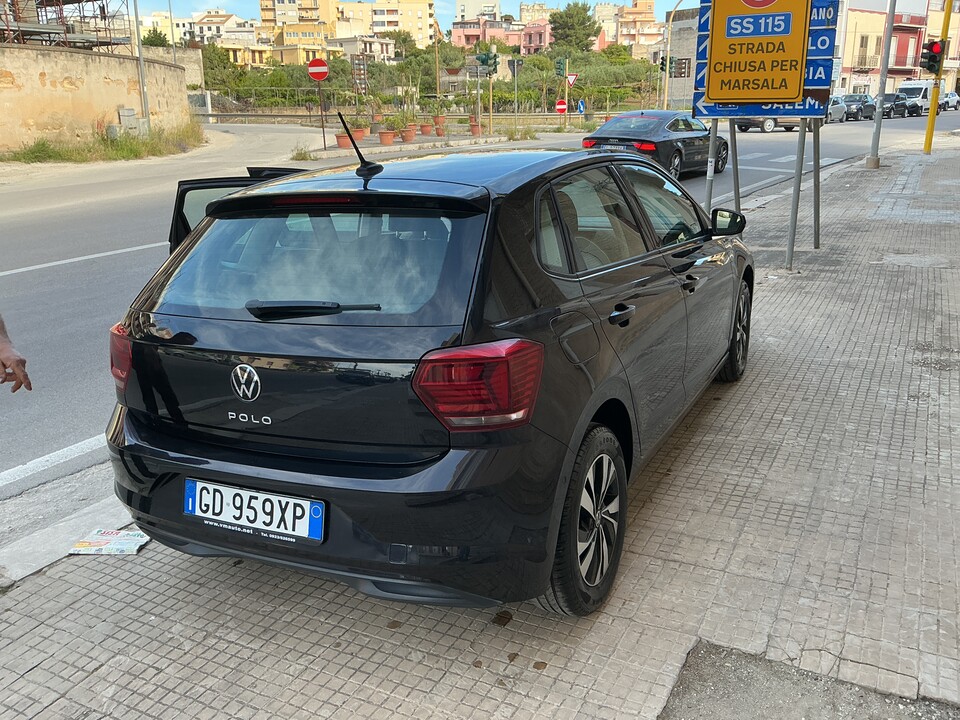Volkswagen Polo cambio automatico Benzina