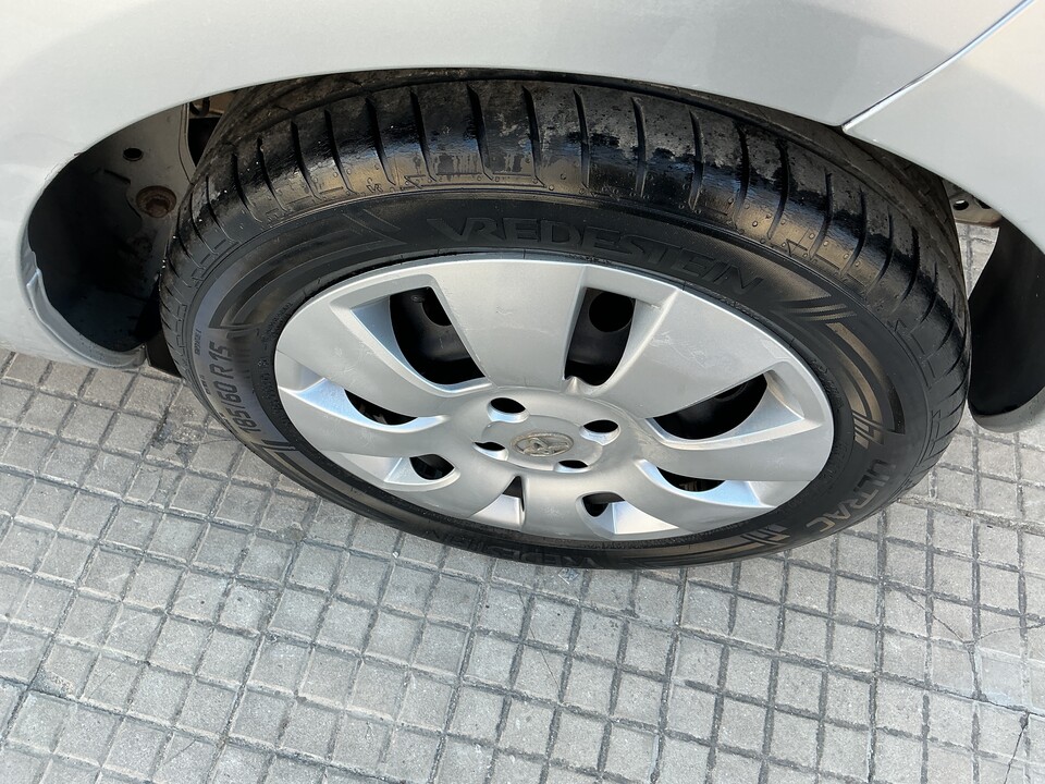 Toyota Yaris Benzina