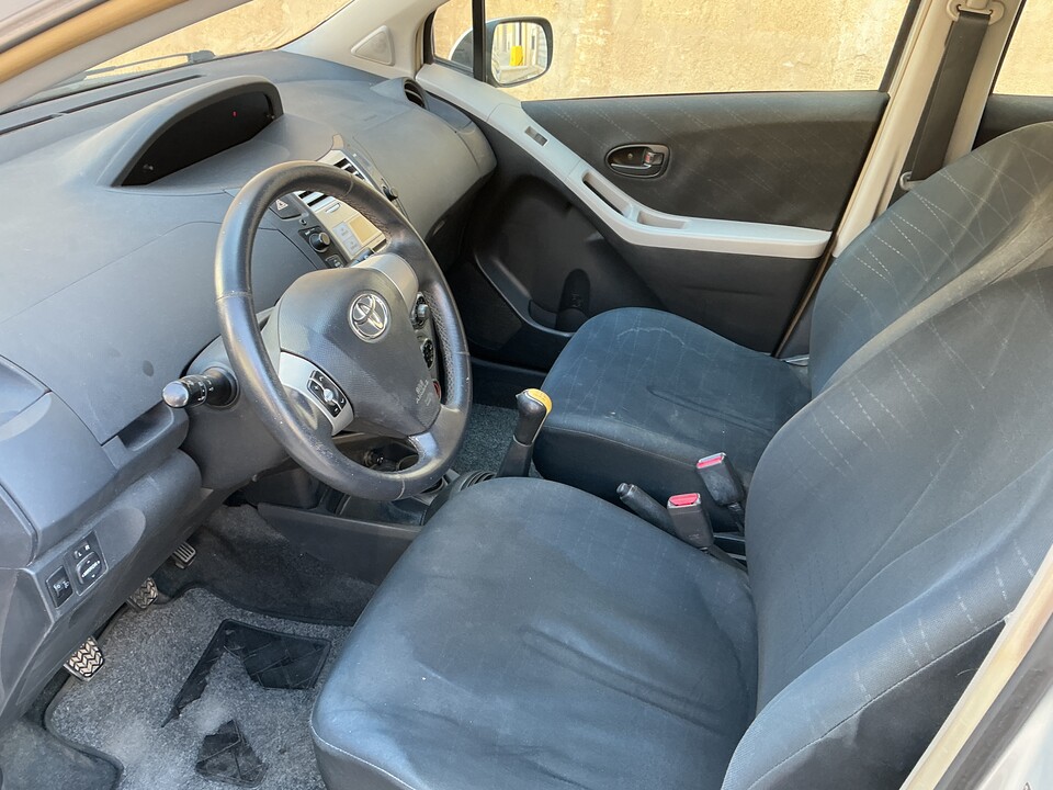 Toyota Yaris Benzina