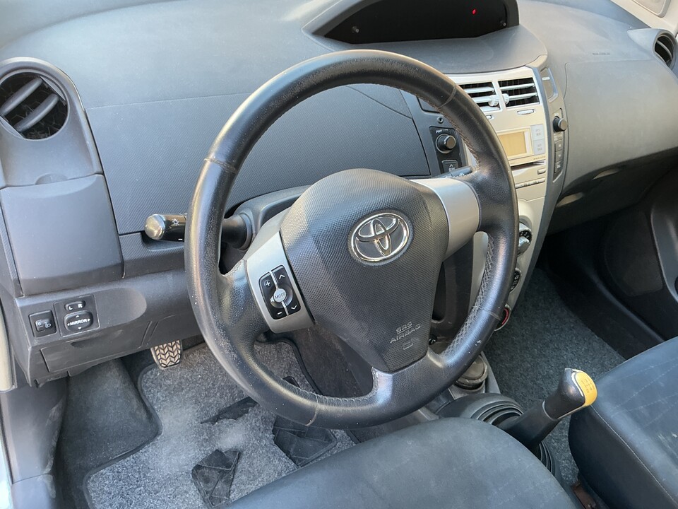 Toyota Yaris Benzina