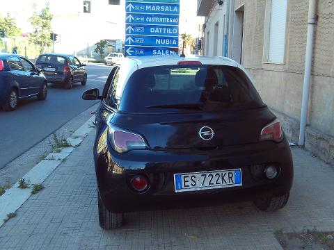 Opel Adam Benzina