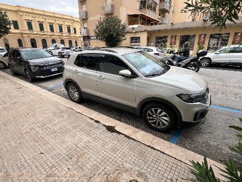 Volkswagen T-Cross full Benzina