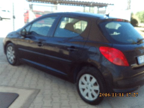 Peugeot 207 GPL / Benzina