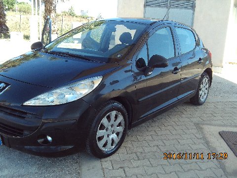 Peugeot 207 GPL / Benzina