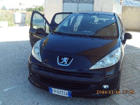 Peugeot 207 GPL / Benzina