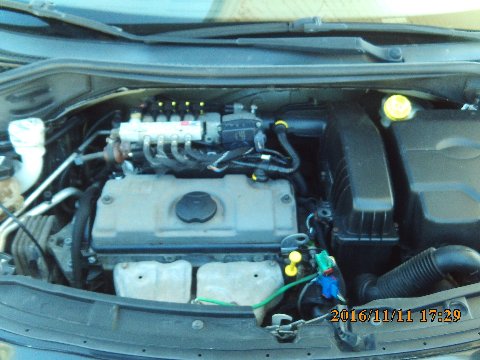 Peugeot 207 GPL / Benzina