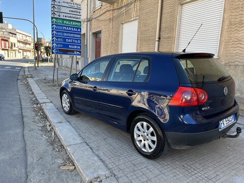 Volkswagen Golf Elettrica