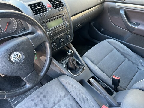Volkswagen Golf Elettrica