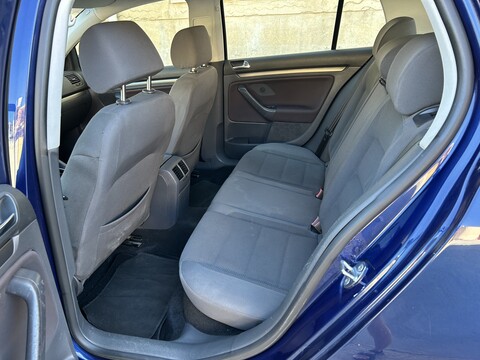Volkswagen Golf Elettrica