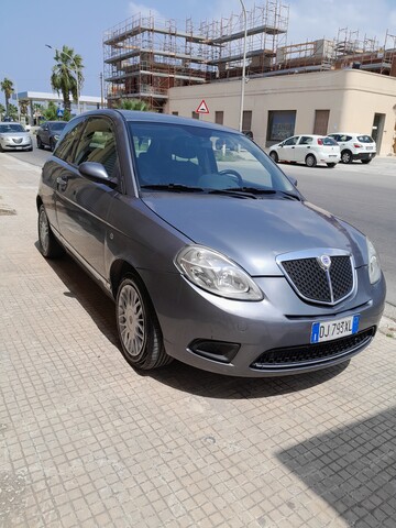 Lancia Ypsilon Benzina