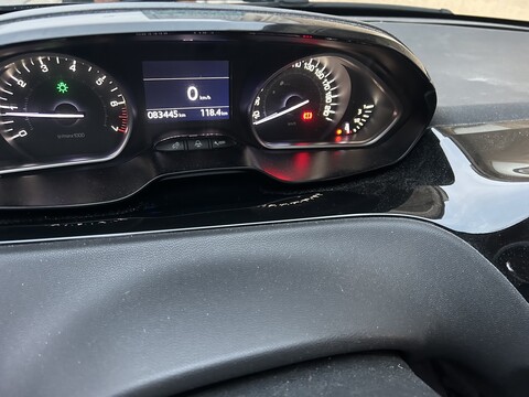 Peugeot 208 Benzina