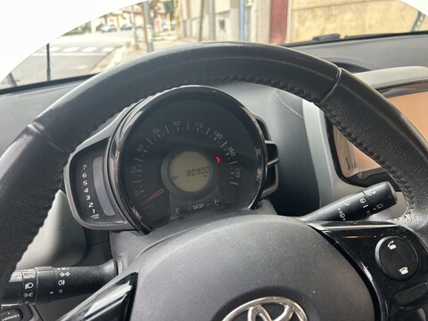 Toyota Aygo Elettrica