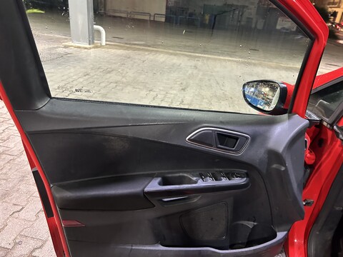 Ford B-Max GPL / Benzina