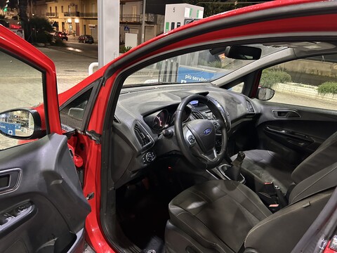 Ford B-Max GPL / Benzina