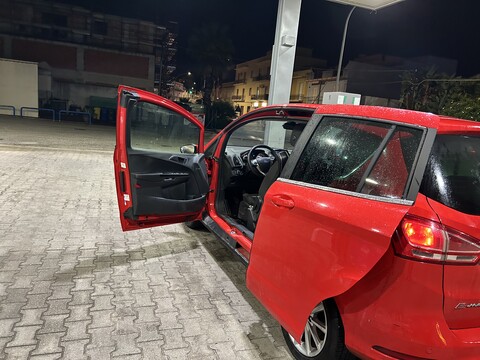 Ford B-Max GPL / Benzina