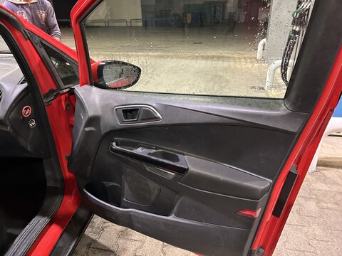 Ford B-Max GPL / Benzina