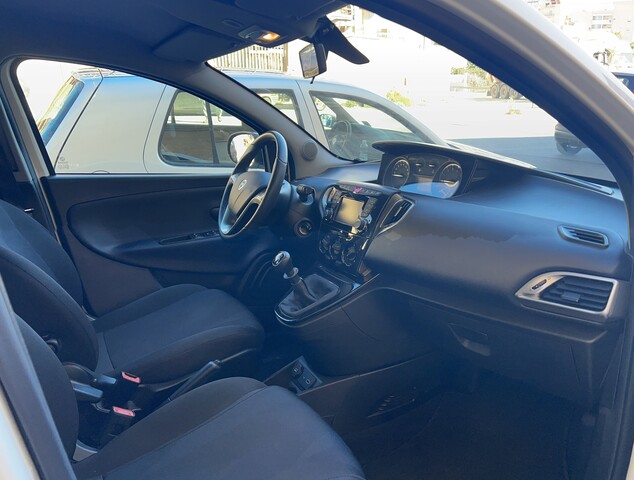 Lancia Ypsilon Benzina