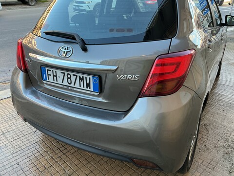 Toyota Yaris Benzina