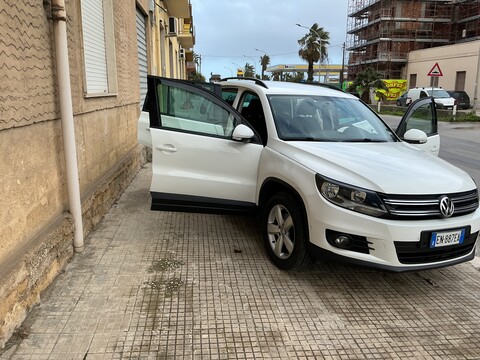 Volkswagen Tiguan CLIMA Diesel