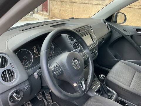 Volkswagen Tiguan CLIMA Diesel