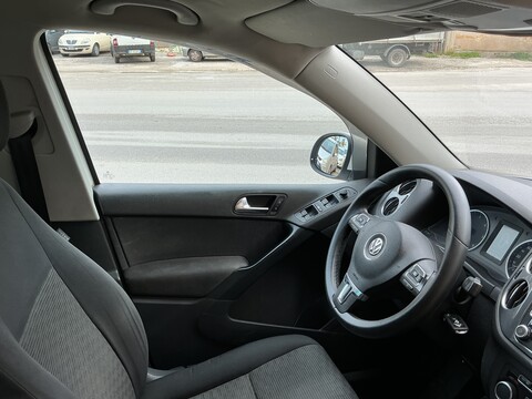 Volkswagen Tiguan CLIMA Diesel