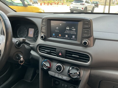 Hyundai Kona Benzina