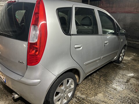 Mitsubishi Colt Elettrica