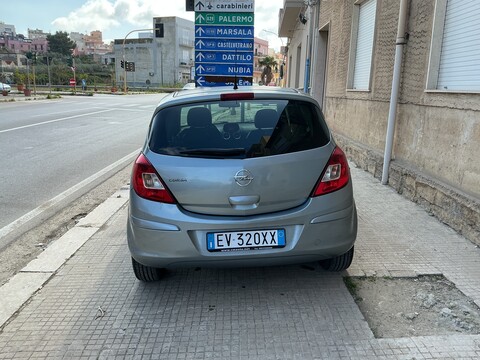 Opel Corsa GPL / Benzina