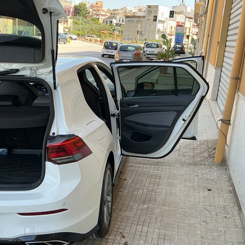 Volkswagen Golf Full optional Benzina