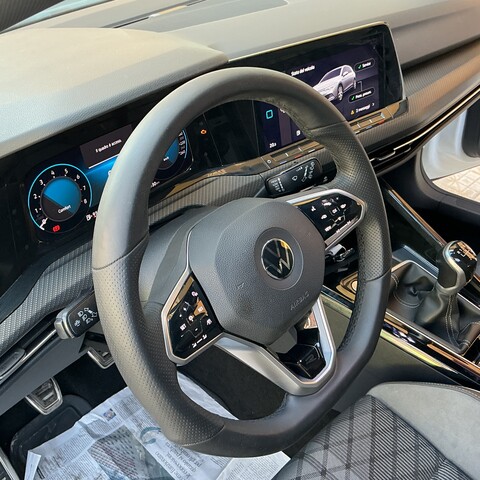 Volkswagen Golf Full optional Benzina
