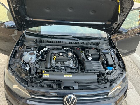 Volkswagen Polo cambio automatico Benzina