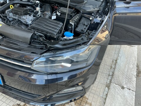 Volkswagen Polo cambio automatico Benzina