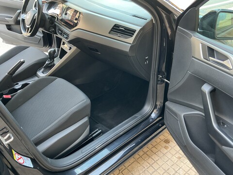 Volkswagen Polo cambio automatico Benzina