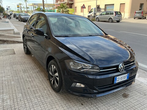 Volkswagen Polo cambio automatico Benzina