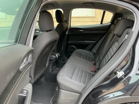 Alfa Romeo Stelvio Diesel