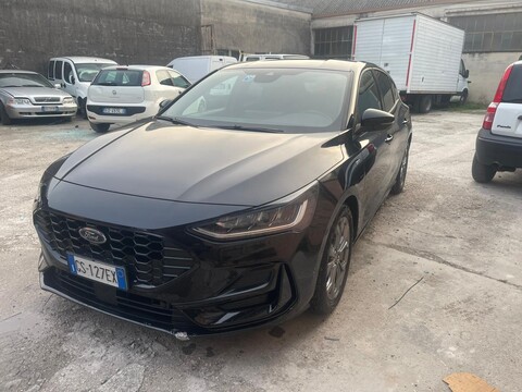 Ford Focus Benzina