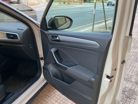 Volkswagen T-Roc cambio automatico Diesel