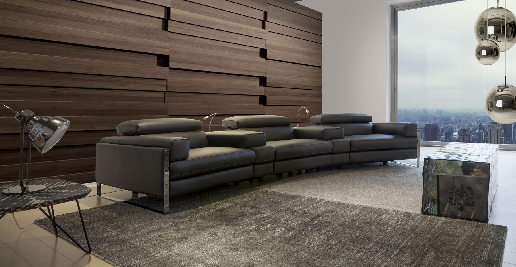 Divani Calia Italia. Divani